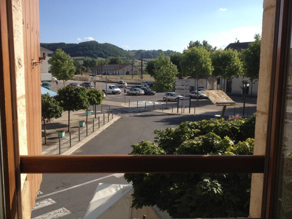 Hotel De La Gare ซีวีฮาค-เลอ-ชาตูว์ ห้อง รูปภาพ